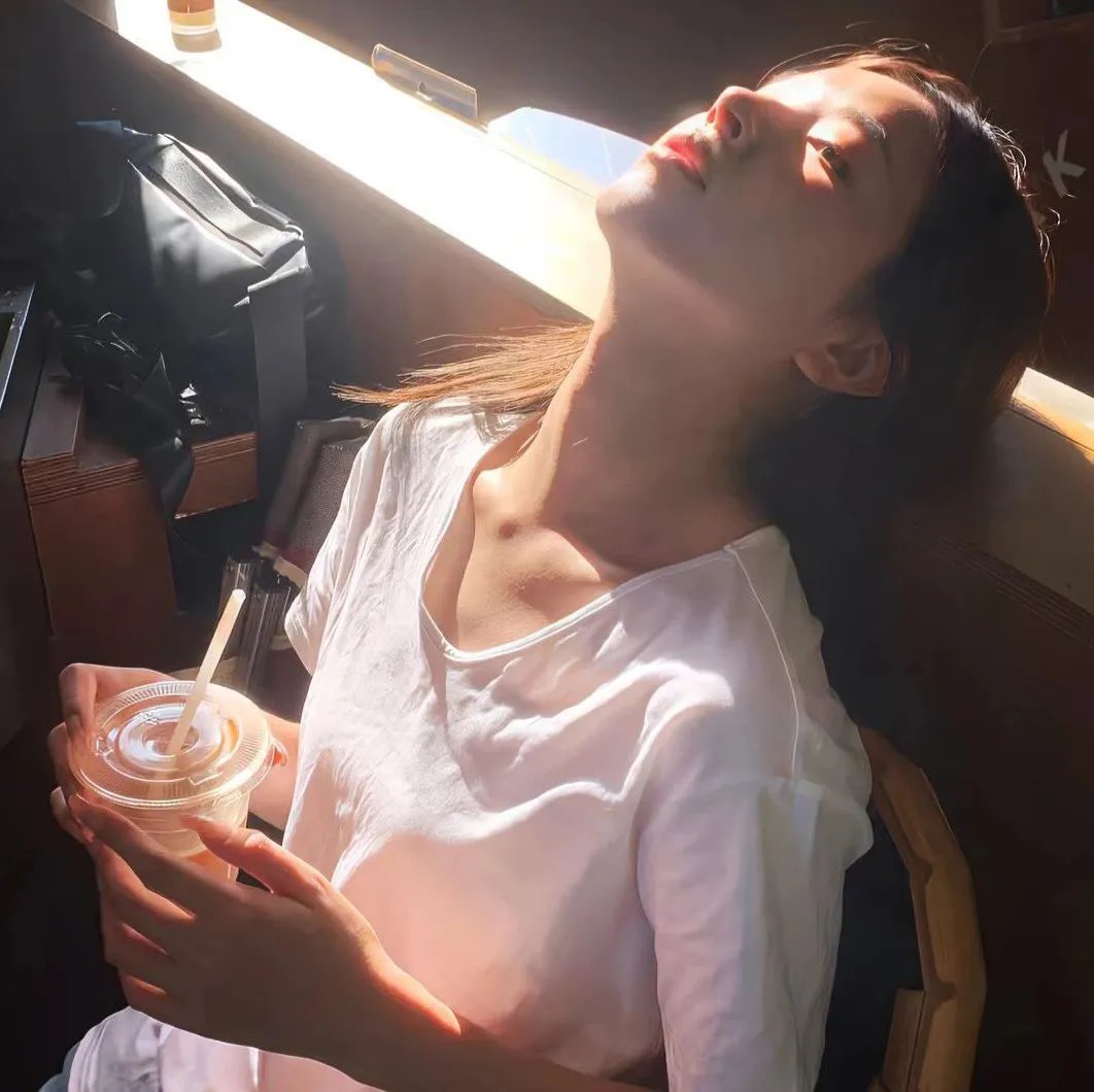 我所有微不足道的悲伤